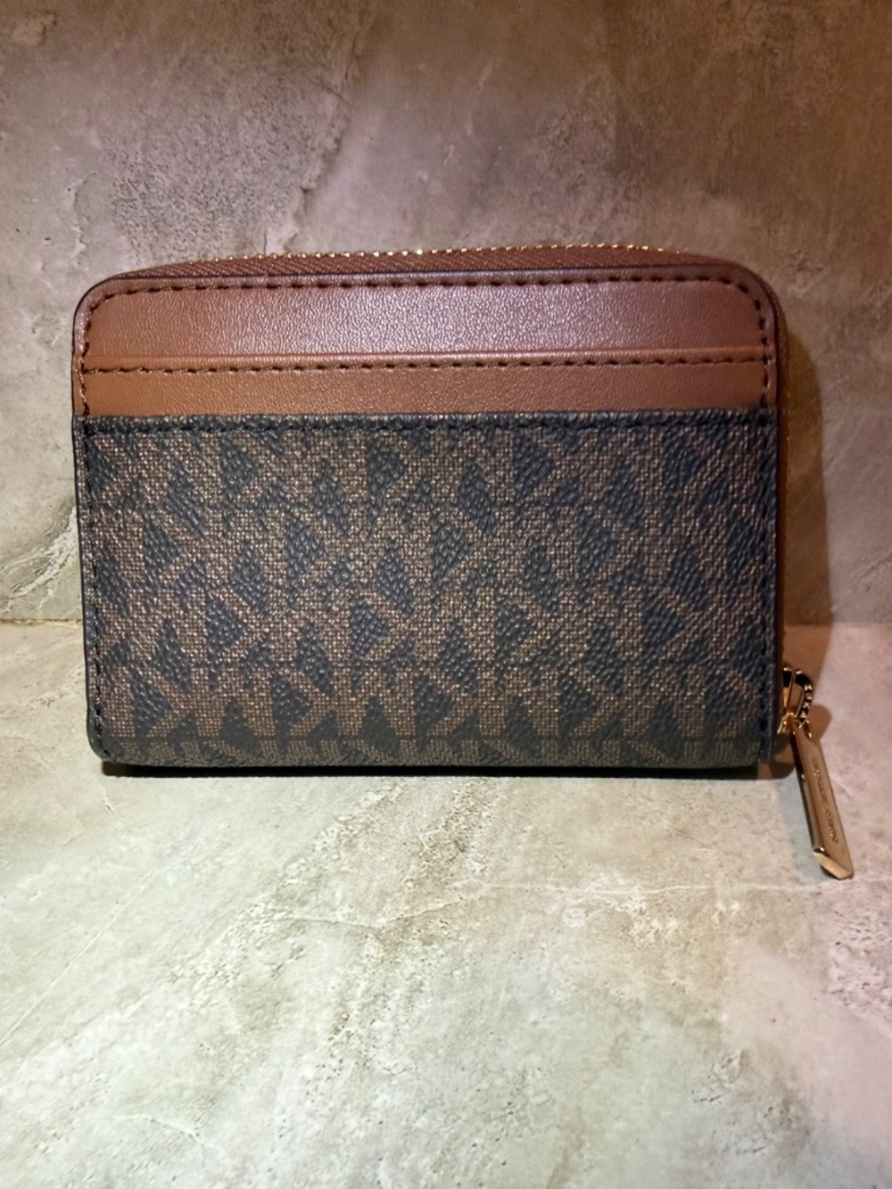 Jet Set Travel Medium Logo Zip-Around Card Case - Picture 3 of 5